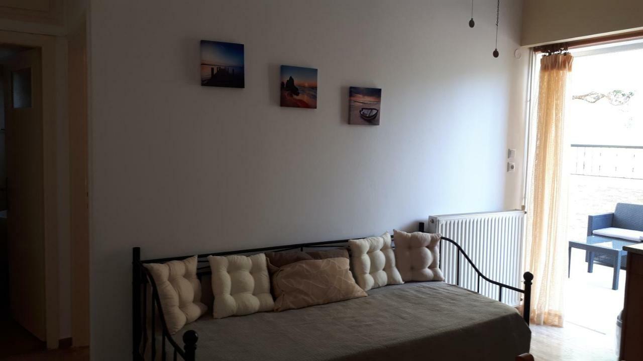 Katerina Apartments Kalamáta Buitenkant foto